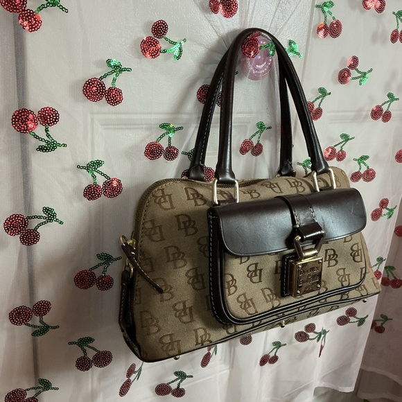 Dooney & Bourke Tan and Brown bag - Picture 3 of 8